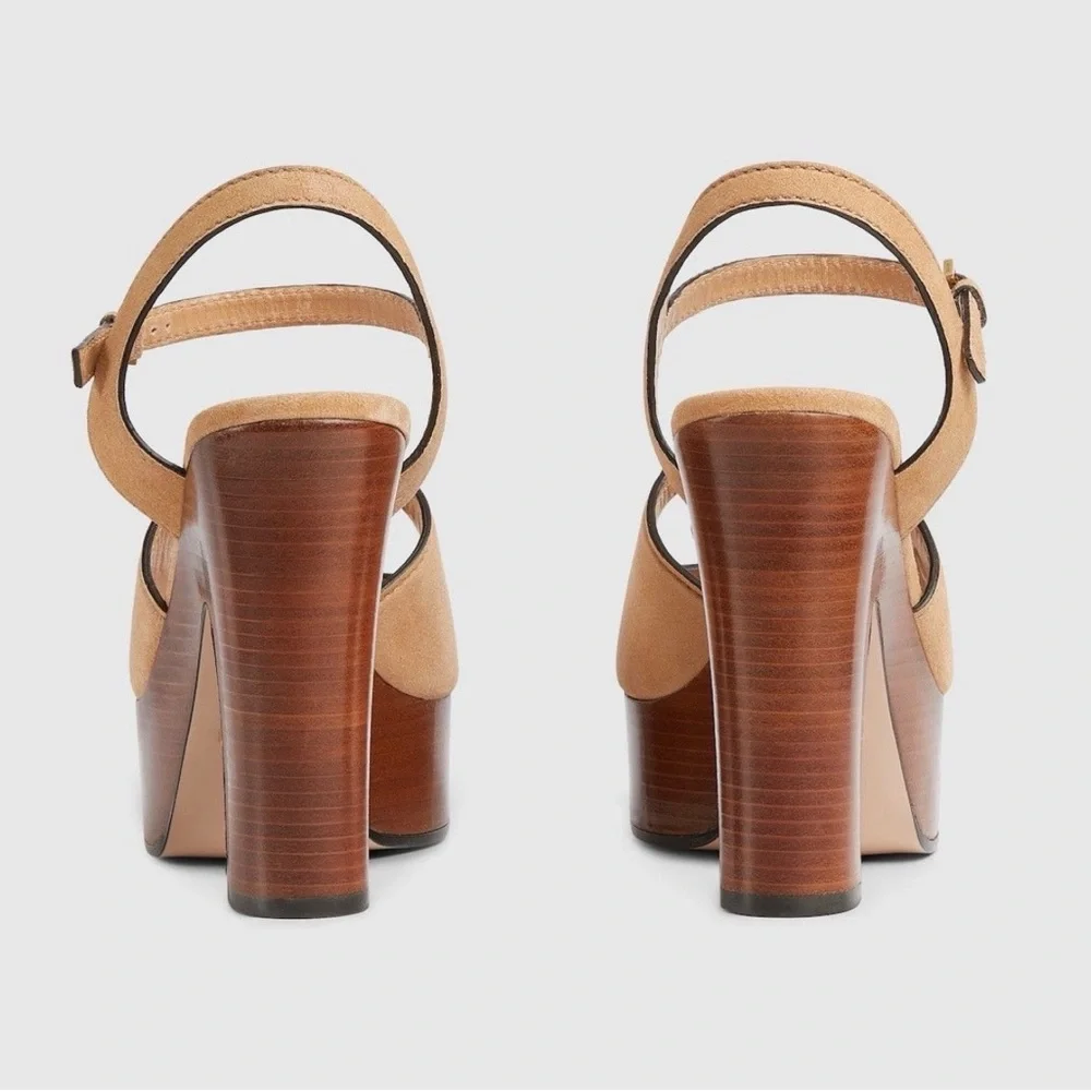NEW Gucci Interlocking G Cut-Out Platform Sandals - Cuir Brown SIZE: EU39
(US 9) - Picture 4 of 14